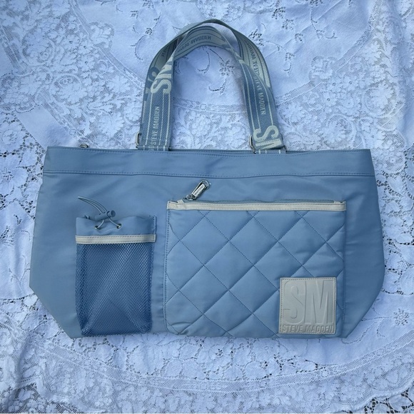 Steve Madden Stylish Blue Quilted Women's Nylon Tote Bag - Picture 3 of 14